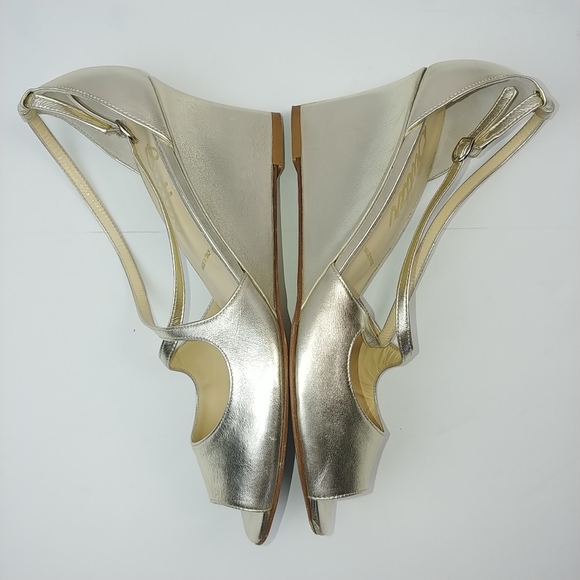 Butter Italy Leather Metallic Gold Wedge 8.5 - Picture 5 of 9